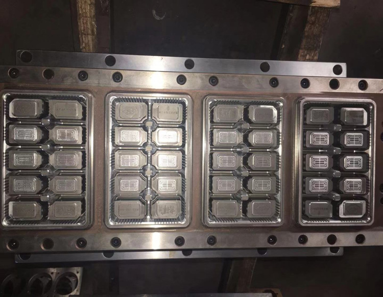 博源機(jī)械模具